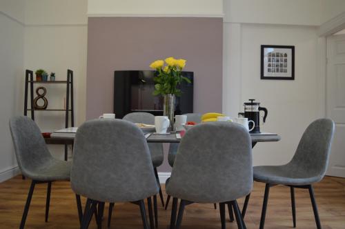 Library House - Now with Sky Sports HD photo 16