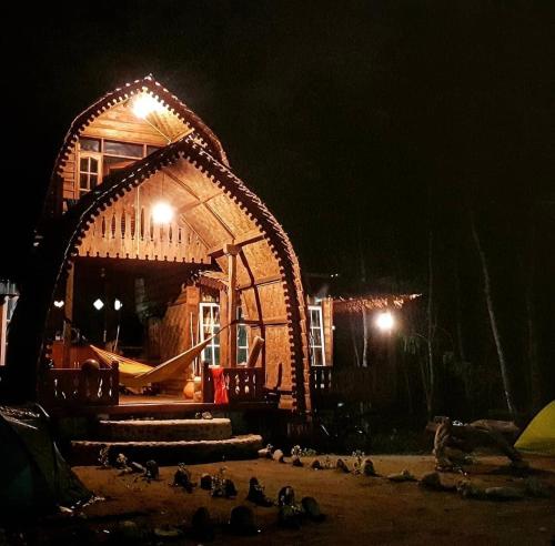 ホテルが所在する建物