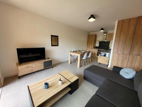 Appartement calme 4 pers, parking, plein confort, proche pistes - FR-1-598-143