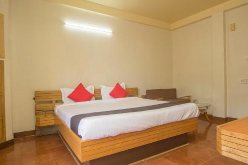 Gallery image of Hotel O Mayaban Resort in Ingrāj Bāzār