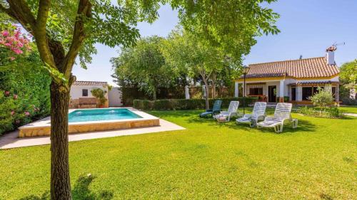Villa El Cortijo Andaluz Conil de la Frontera by Ruralidays
