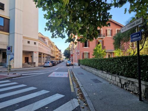 Magnifique appartement & parking à 1000m du lac by ImmoConciergerie