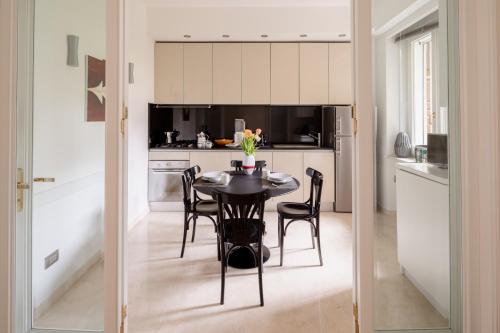 Nostromondo Basilica Apartment