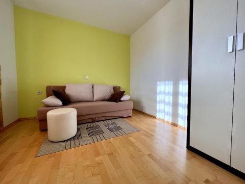 Marles Beach Residence