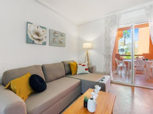 Posezení v ubytování Apartment Las Calitas Bloque III by Interhome