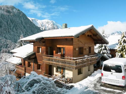 Apartment Le Petit Savoyard-3 by Interhome
