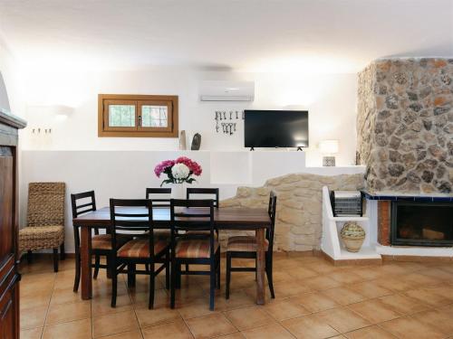 Μια τηλεόραση ή/και κέντρο ψυχαγωγίας στο CAN TEO - Holiday Villa in Ibiza