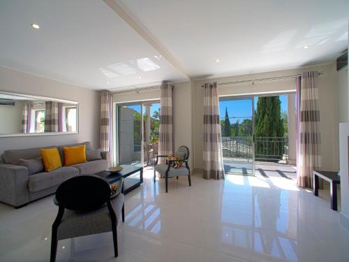 Apartment Pine Hills Turquesa by Interhome