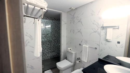 Koupelna v ubytování HOTEL BELLE VUE MEKNES