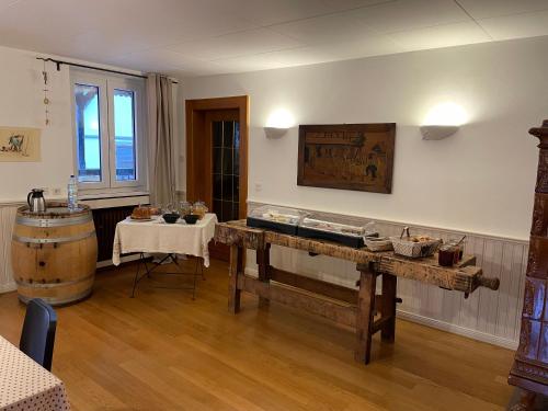 Thức uống tại La Cour St-Fulrad - Les Suites