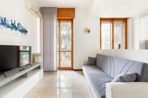 GuestHost - APT con terrazzo a Milano- Greco Pirelli!