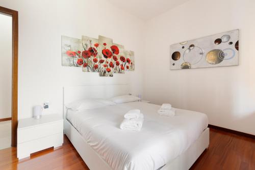 GuestHost - APT con terrazzo a Milano- Greco Pirelli!