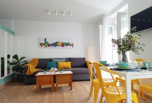 Alameda Sunny Terrace - Lovely Center Apartments