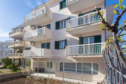 Apartments Betanija