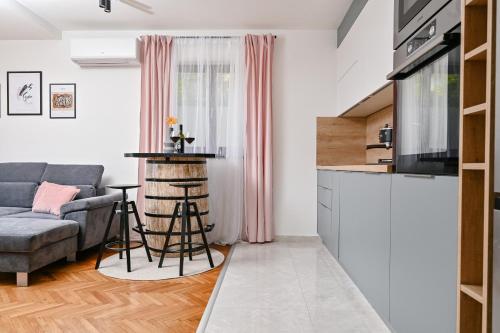 Dapur atau dapur kecil di Liori apartment