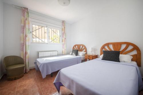 Posteľ alebo postele v izbe v ubytovaní Catalunya Casas Tranquil nature "feel" , yet only 4 min to beach!