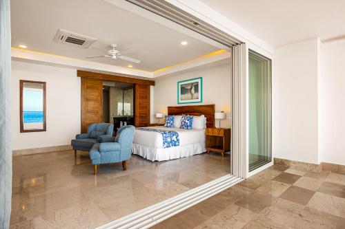Χώρος καθιστικού στο Blue Horizon 203 at Residences