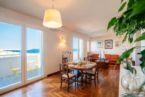 Photo de la galerie de l'établissement Eco di Mare - Apartment, à Polignano a Mare