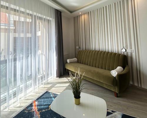 Coin salon dans l'établissement Fibula Residence Hotel & Wellness - Adults Only