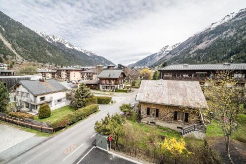 Kalmia Chamonix - BY EMERALD STAY photo 7