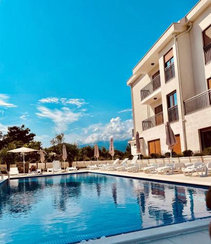 Gallery image of Emerald Suite with Pool, Private beach and Private Sea View Terrace in Tivat