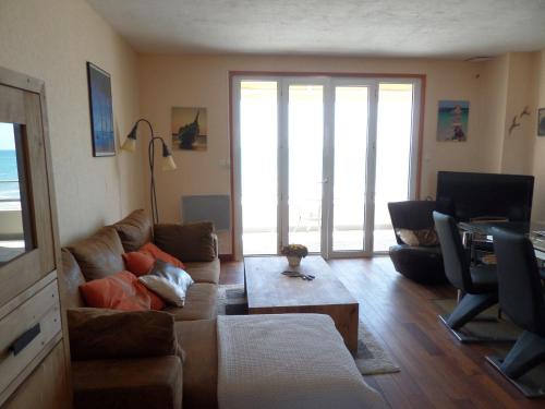 Fotografia z galérie ubytovania Appartement F5 en Bord de Mer avec Terrasse, Clim et Parking - Palavas - FR-1-715-44 v destinácii Palavas-les-Flots