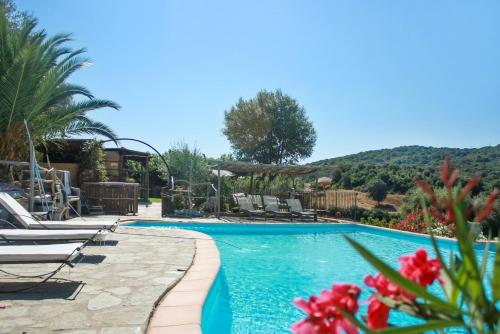 Maison d'une chambre avec piscine partagee jardin amenage et wifi a Sartene