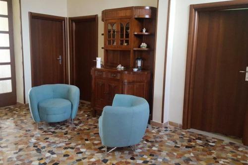 Fotografie z fotogalerie ubytování Spacious Apartment in Villa Campanile with Private Pool v destinaci Orentano