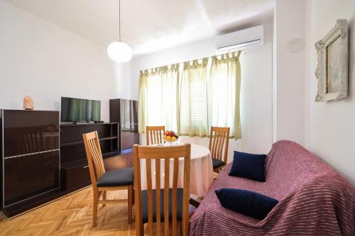 3 bedroom apartment for 5 people