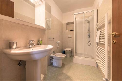 Ένα μπάνιο στο borgo due con parcheggio