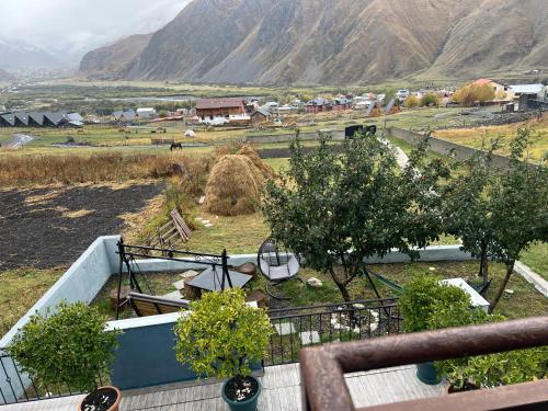 Gallery image of UP in Stepantsminda