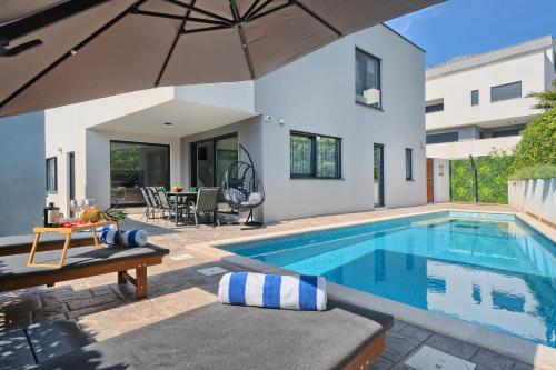 Villa Celestial near Split