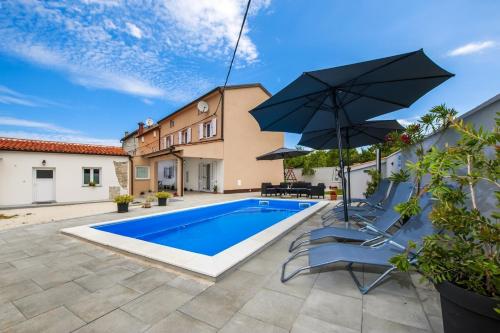 Family friendly house with a swimming pool Smoljanci, Central Istria - Sredisnja Istra - 20873