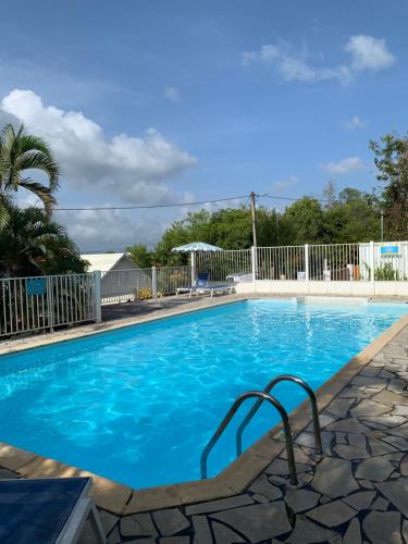 Studio PeTiT CoCon Anse Mitan Trois Ilets