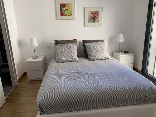 Photo de la galerie de l'établissement Charmant T3 au centre d'Arcachon avec terrasse, parking et Wi-Fi - FR-1-374-181, à Arcachon