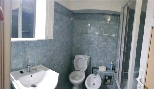 Ένα μπάνιο στο Down Town Timisoara