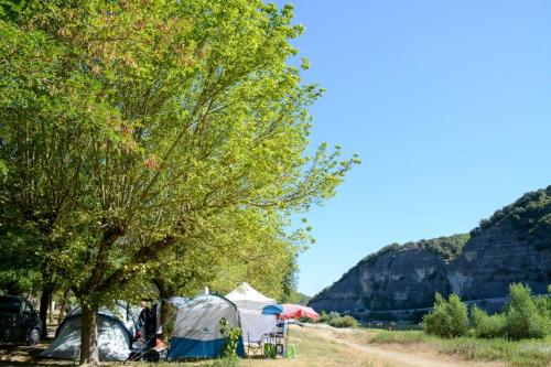Φωτογραφία από το άλμπουμ του Aloha plage camping 4étoiles σε Sampzon