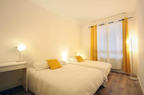 Le premier de Saint Georges place 120m Parking