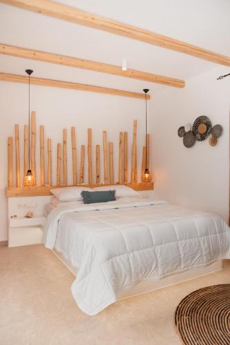 Molos Suites