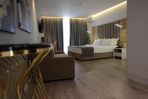 Gallery image of EBBI HOTEL in Dhërmi