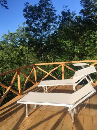 2 bedrooms house with furnished garden at Caprese Michelangelo