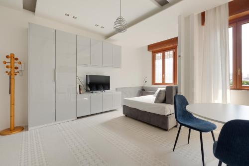 GuestHost - Milano Renovated Studio APTS