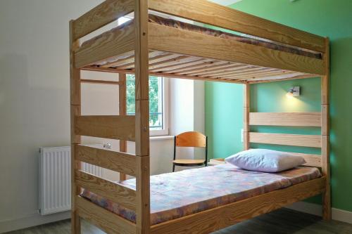 Poschodová posteľ alebo postele v izbe v ubytovaní Roue d'escampette Gîte d'étape et de séjour