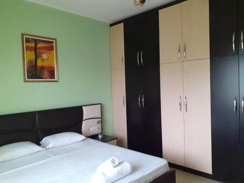 Кровать или кровати в номере Kanushi house