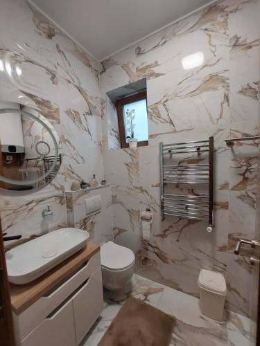 Bathroom sa TORRO LUX Apartment