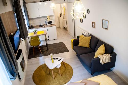 Köök või kööginurk majutusasutuses Apartments Lisinski - Private parking