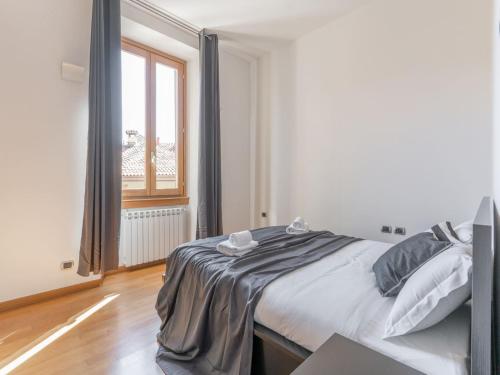 The Best Rent - Modern two-bedroom apartment near Navigli