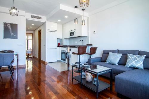 Apartamentos Castilla Luz Business