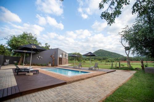 Bazén v ubytování Kilima Private Game Reserve & Spa nebo v jeho okolí