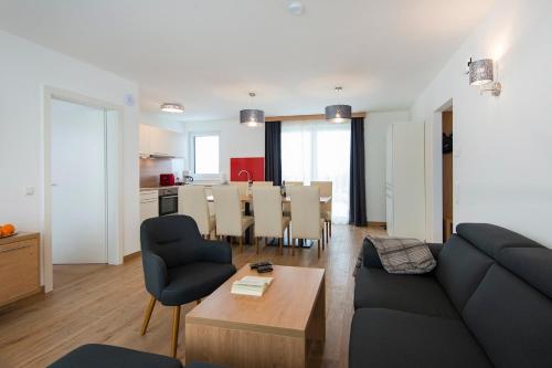 Χώρος καθιστικού στο Apartment Dorf Wagrain Alpenleben by AlpenTravel